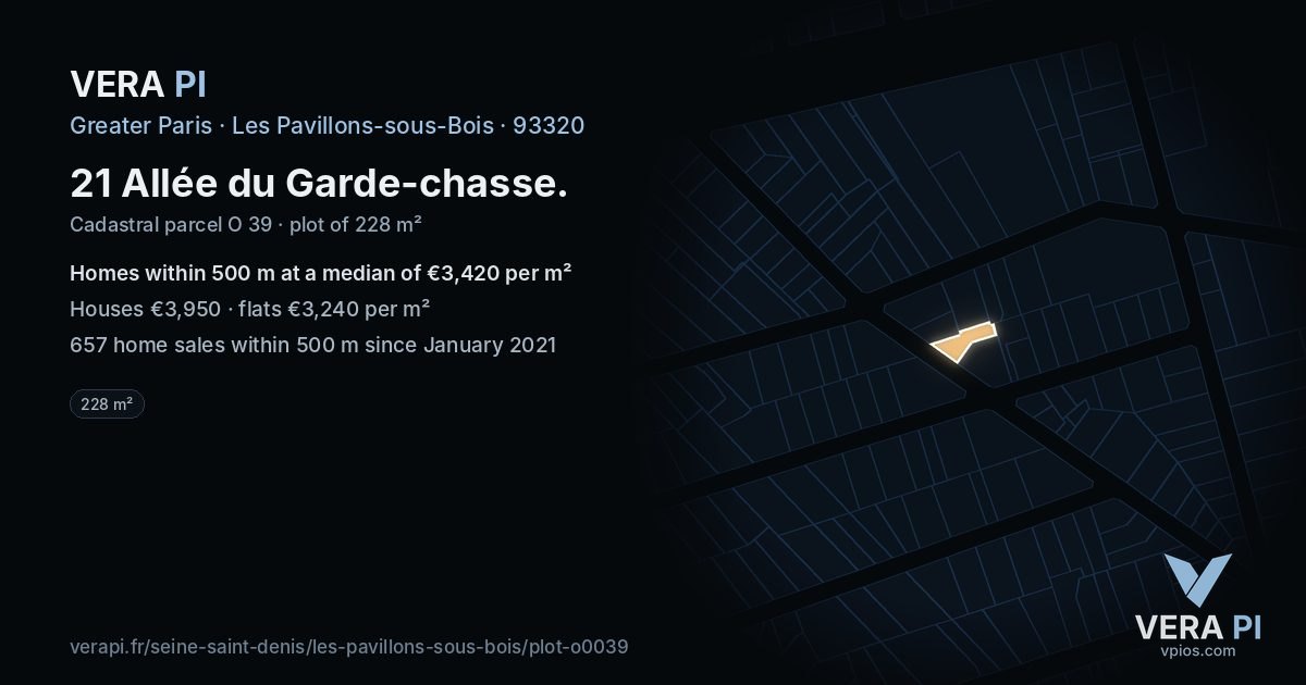 21 Allée du Garde-chasse, Les Pavillons-sous-Bois at night – the plot lit, the parcels around coloured by the prices near them