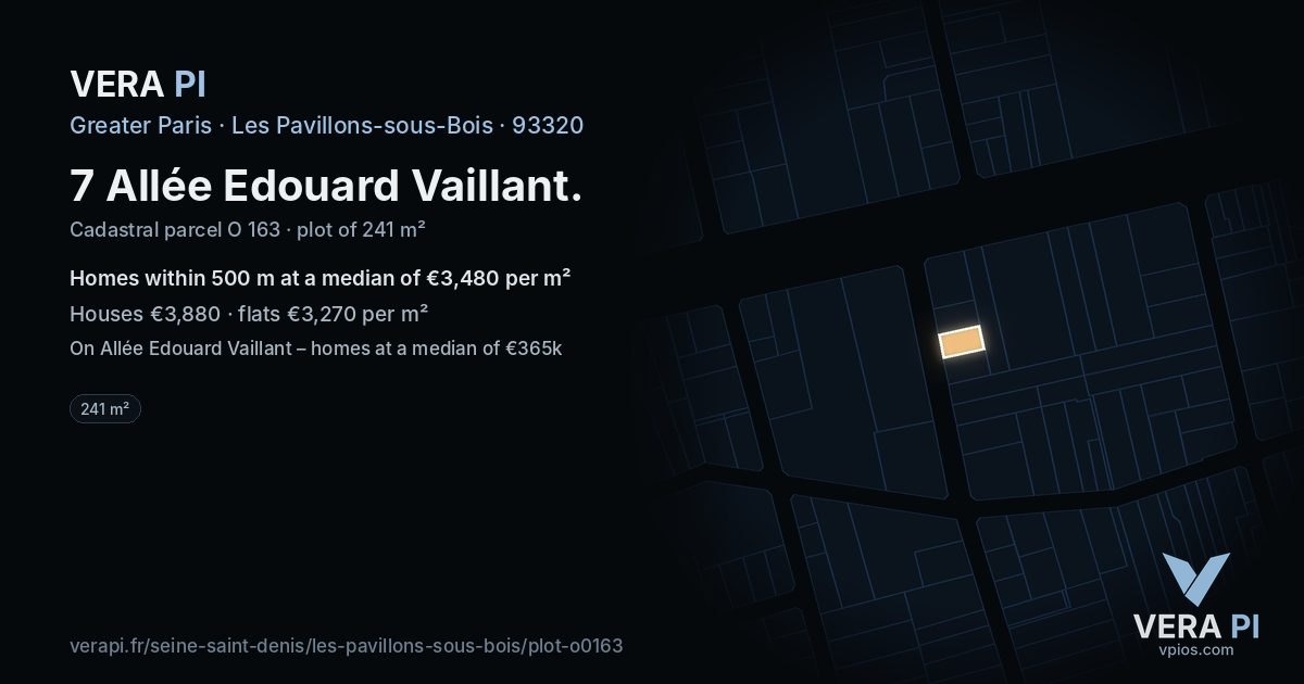 7 Allée Edouard Vaillant, Les Pavillons-sous-Bois at night – the plot lit, the parcels around coloured by the prices near them