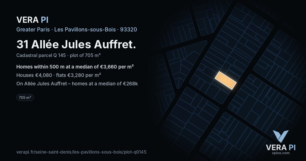 31 Allée Jules Auffret, Les Pavillons-sous-Bois at night – the plot lit, the parcels around coloured by the prices near them