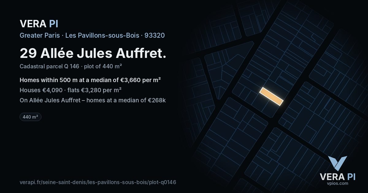 29 Allée Jules Auffret, Les Pavillons-sous-Bois at night – the plot lit, the parcels around coloured by the prices near them