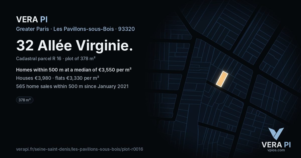 32 Allée Virginie, Les Pavillons-sous-Bois at night – the plot lit, the parcels around coloured by the prices near them