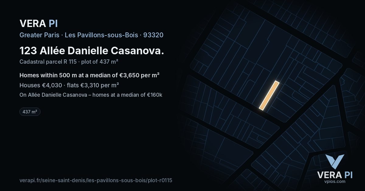 123 Allée Danielle Casanova, Les Pavillons-sous-Bois at night – the plot lit, the parcels around coloured by the prices near them