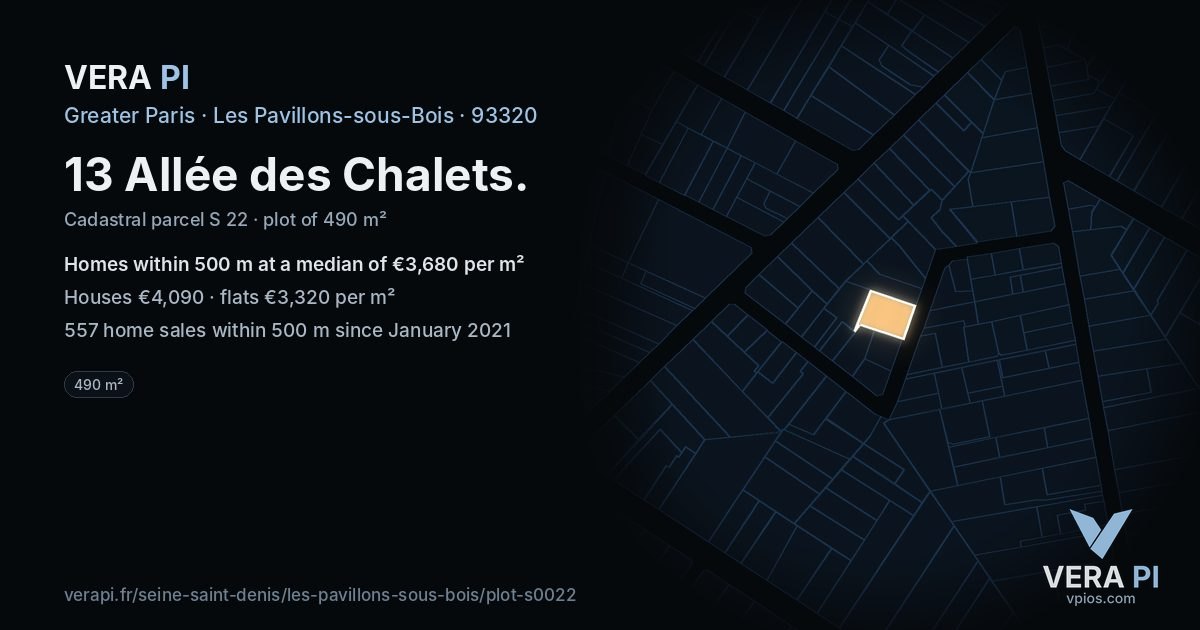 13 Allée des Chalets, Les Pavillons-sous-Bois at night – the plot lit, the parcels around coloured by the prices near them