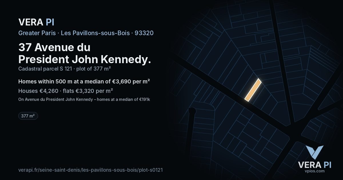 37 Avenue du President John Kennedy, Les Pavillons-sous-Bois at night – the plot lit, the parcels around coloured by the prices near them