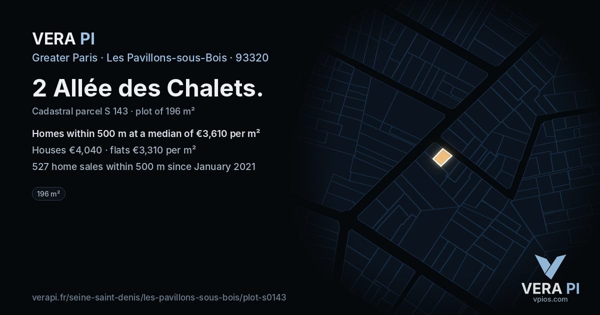 2 Allée des Chalets, Les Pavillons-sous-Bois at night – the plot lit, the parcels around coloured by the prices near them