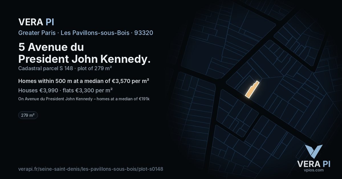 5 Avenue du President John Kennedy, Les Pavillons-sous-Bois at night – the plot lit, the parcels around coloured by the prices near them