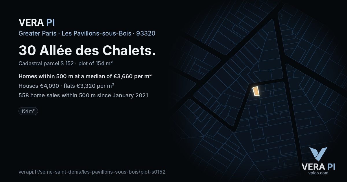30 Allée des Chalets, Les Pavillons-sous-Bois at night – the plot lit, the parcels around coloured by the prices near them