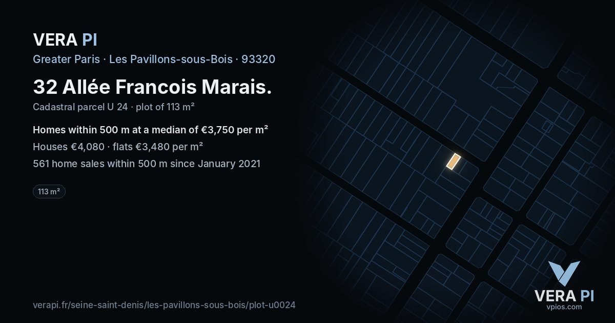 32 Allée Francois Marais, Les Pavillons-sous-Bois at night – the plot lit, the parcels around coloured by the prices near them