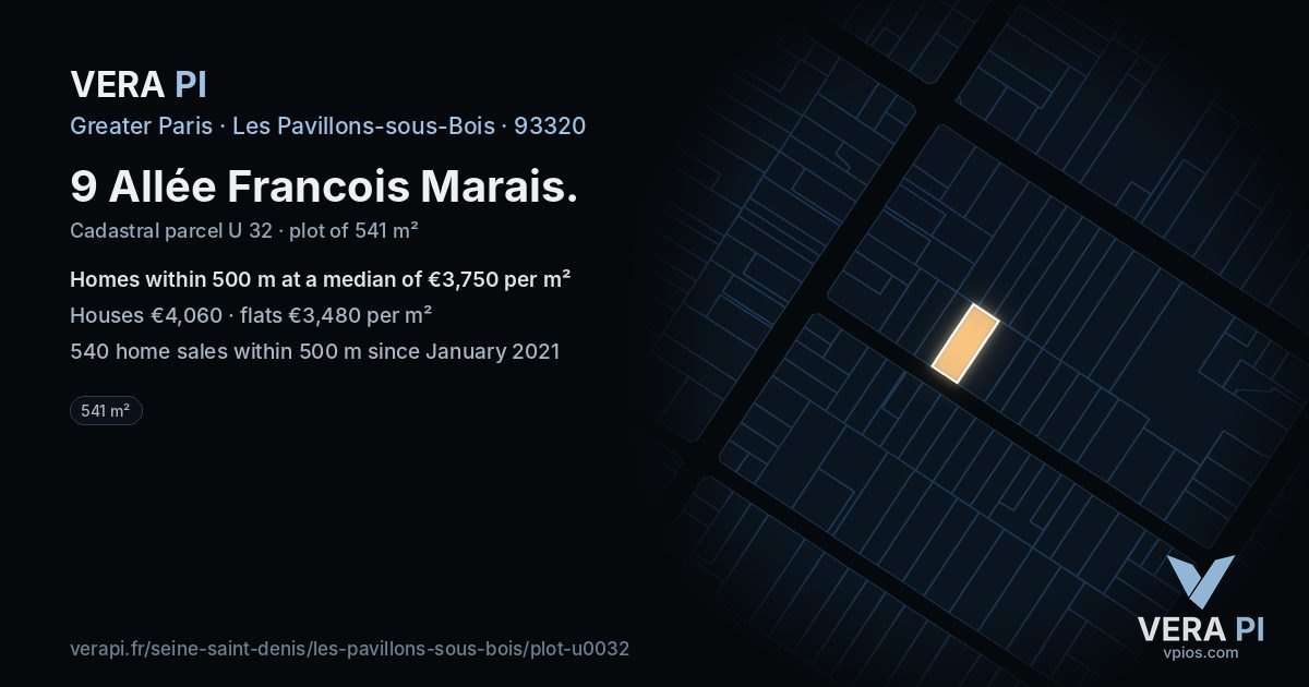 9 Allée Francois Marais, Les Pavillons-sous-Bois at night – the plot lit, the parcels around coloured by the prices near them