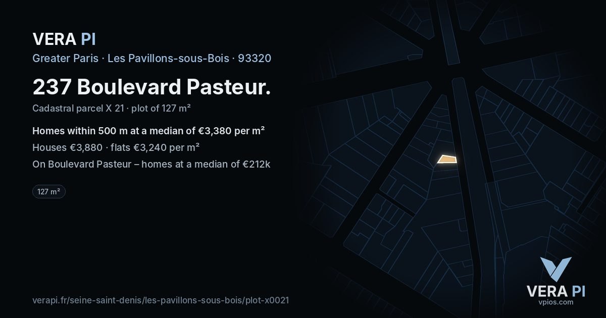237 Boulevard Pasteur, Les Pavillons-sous-Bois at night – the plot lit, the parcels around coloured by the prices near them