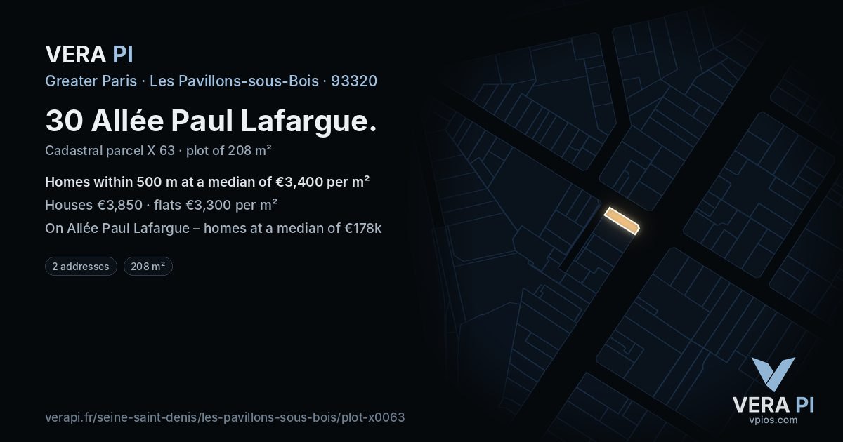 30 Allée Paul Lafargue, Les Pavillons-sous-Bois at night – the plot lit, the parcels around coloured by the prices near them