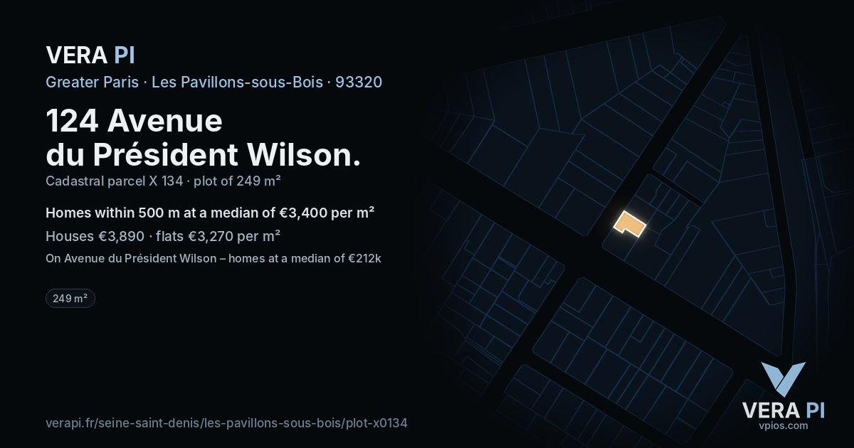 124 Avenue du Président Wilson, Les Pavillons-sous-Bois at night – the plot lit, the parcels around coloured by the prices near them
