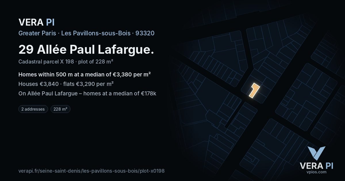 29 Allée Paul Lafargue, Les Pavillons-sous-Bois at night – the plot lit, the parcels around coloured by the prices near them