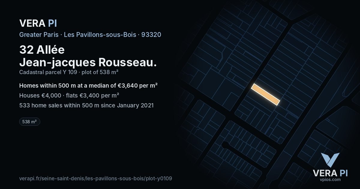 32 Allée Jean-jacques Rousseau, Les Pavillons-sous-Bois at night – the plot lit, the parcels around coloured by the prices near them