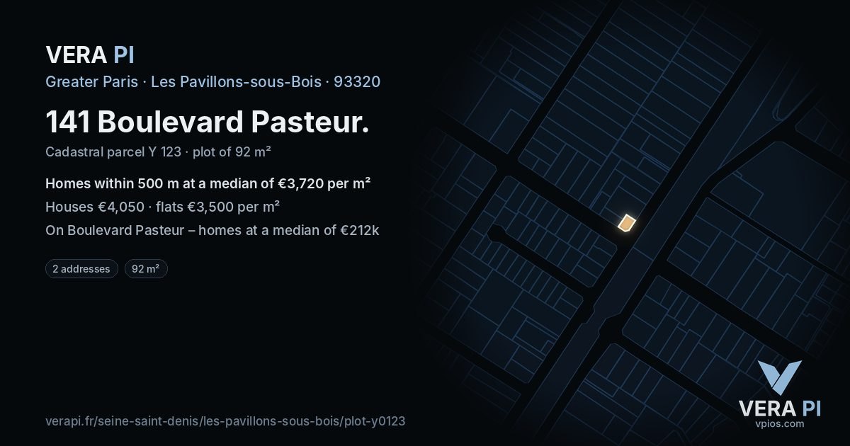 141 Boulevard Pasteur, Les Pavillons-sous-Bois at night – the plot lit, the parcels around coloured by the prices near them