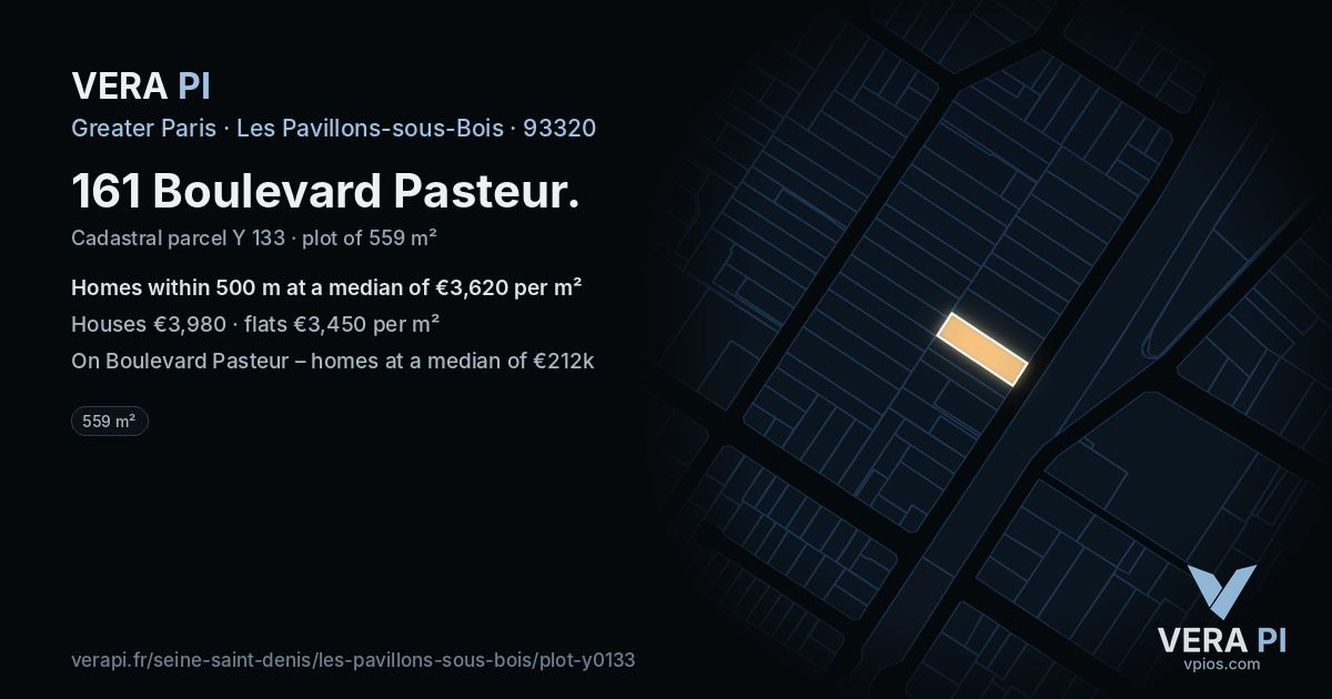 161 Boulevard Pasteur, Les Pavillons-sous-Bois at night – the plot lit, the parcels around coloured by the prices near them