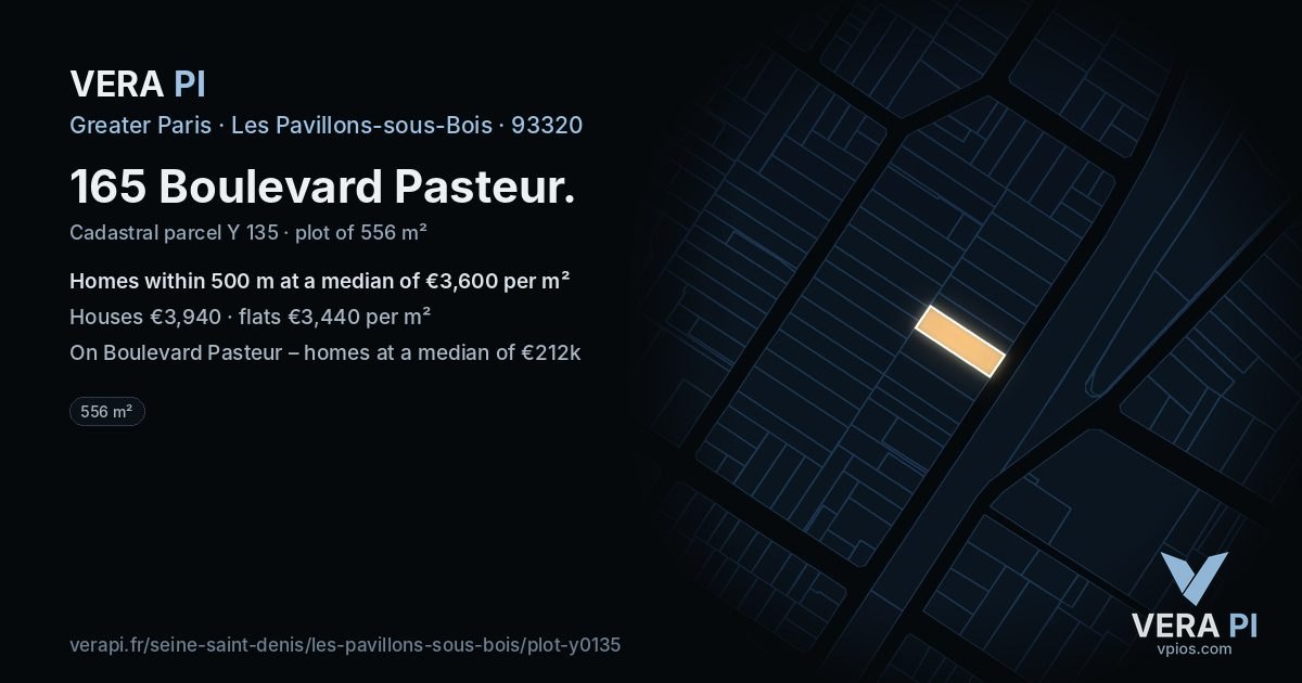 165 Boulevard Pasteur, Les Pavillons-sous-Bois at night – the plot lit, the parcels around coloured by the prices near them