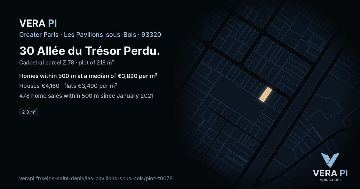 30 Allée du Trésor Perdu, Les Pavillons-sous-Bois at night – the plot lit, the parcels around coloured by the prices near them