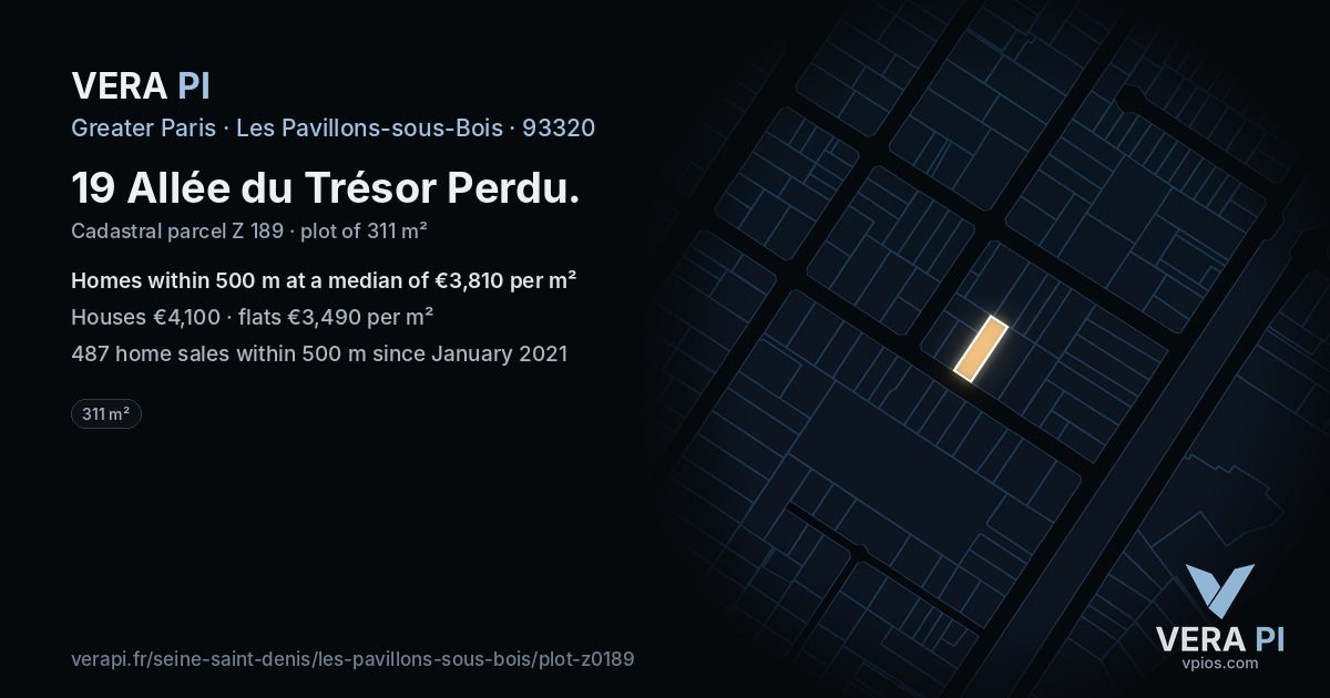 19 Allée du Trésor Perdu, Les Pavillons-sous-Bois at night – the plot lit, the parcels around coloured by the prices near them