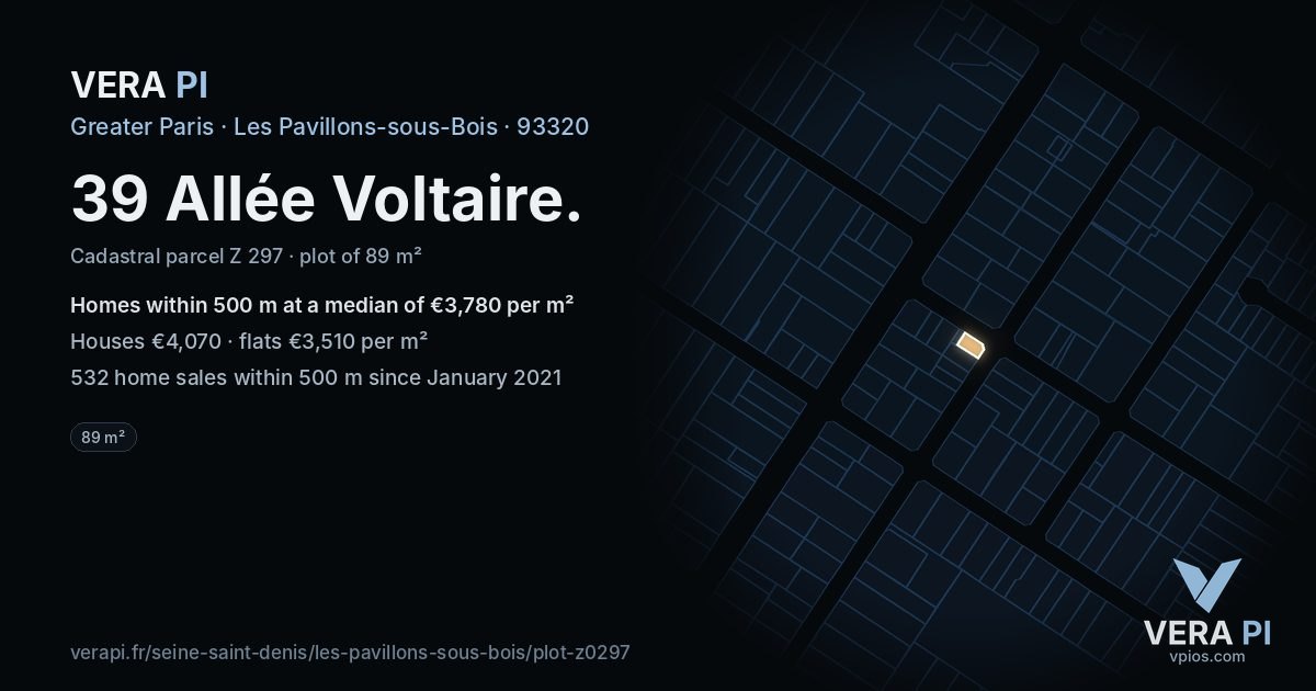39 Allée Voltaire, Les Pavillons-sous-Bois at night – the plot lit, the parcels around coloured by the prices near them