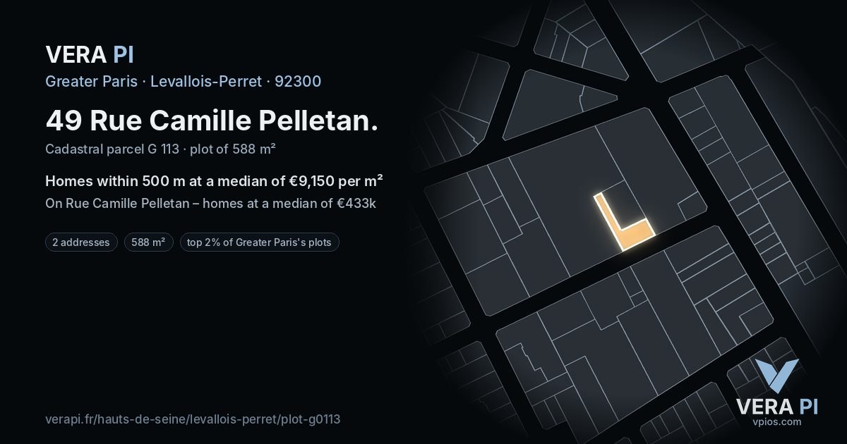 49 Rue Camille Pelletan, Levallois-Perret at night – the plot lit, the parcels around coloured by the prices near them