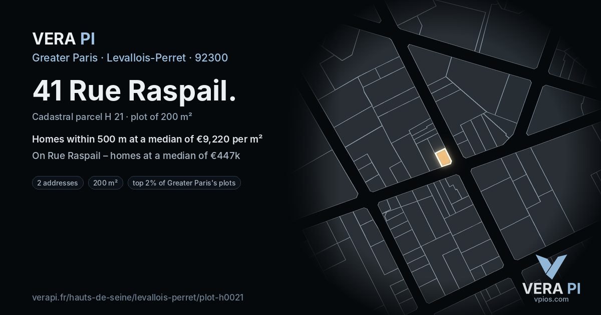 41 Rue Raspail, Levallois-Perret at night – the plot lit, the parcels around coloured by the prices near them