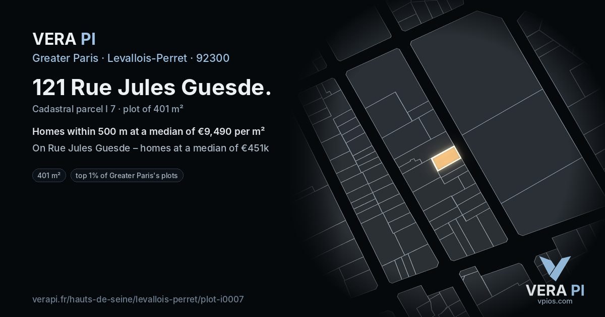 121 Rue Jules Guesde, Levallois-Perret at night – the plot lit, the parcels around coloured by the prices near them