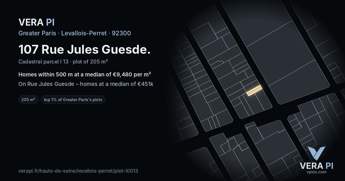 107 Rue Jules Guesde, Levallois-Perret at night – the plot lit, the parcels around coloured by the prices near them