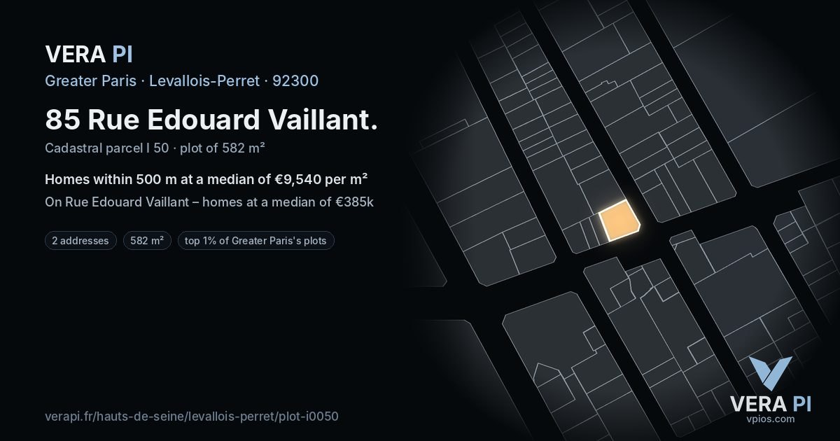85 Rue Edouard Vaillant, Levallois-Perret at night – the plot lit, the parcels around coloured by the prices near them