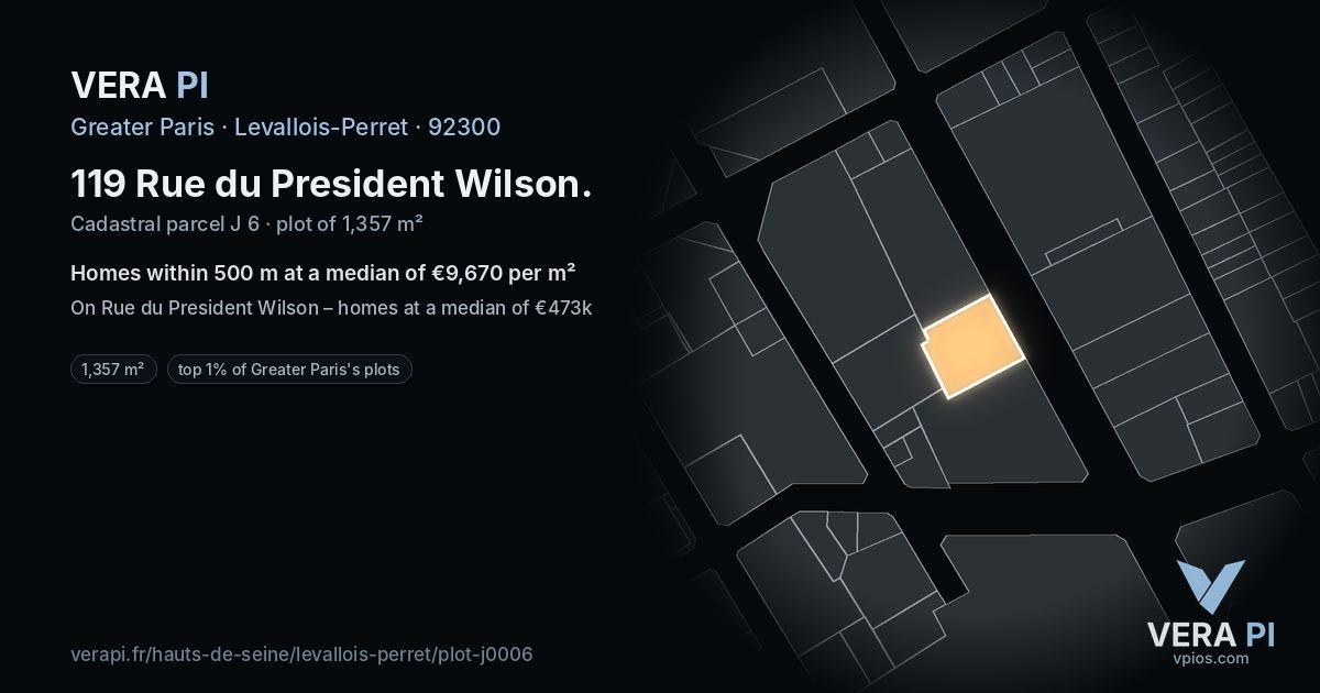 119 Rue du President Wilson, Levallois-Perret at night – the plot lit, the parcels around coloured by the prices near them