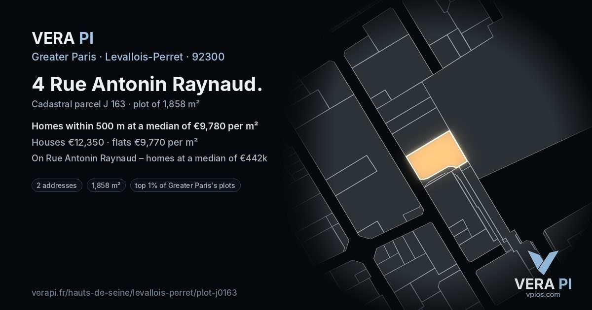 4 Rue Antonin Raynaud, Levallois-Perret at night – the plot lit, the parcels around coloured by the prices near them