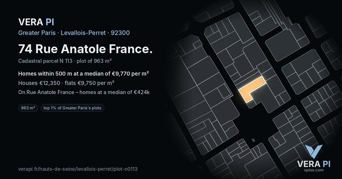 74 Rue Anatole France, Levallois-Perret at night – the plot lit, the parcels around coloured by the prices near them