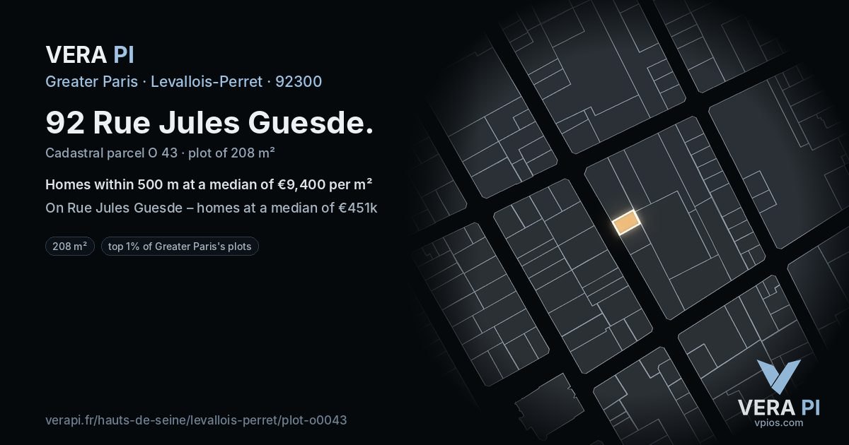 92 Rue Jules Guesde, Levallois-Perret at night – the plot lit, the parcels around coloured by the prices near them