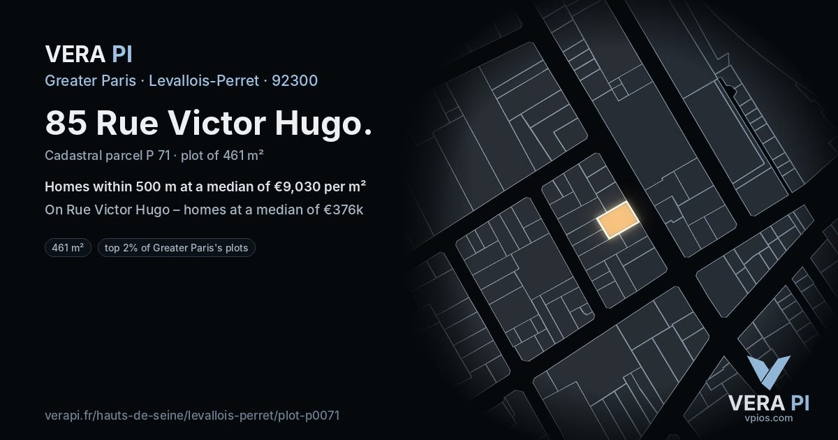 85 Rue Victor Hugo, Levallois-Perret at night – the plot lit, the parcels around coloured by the prices near them