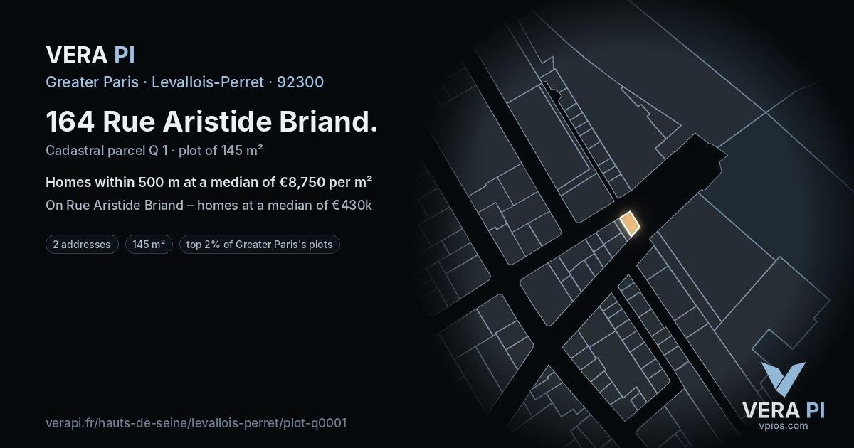 164 Rue Aristide Briand, Levallois-Perret at night – the plot lit, the parcels around coloured by the prices near them