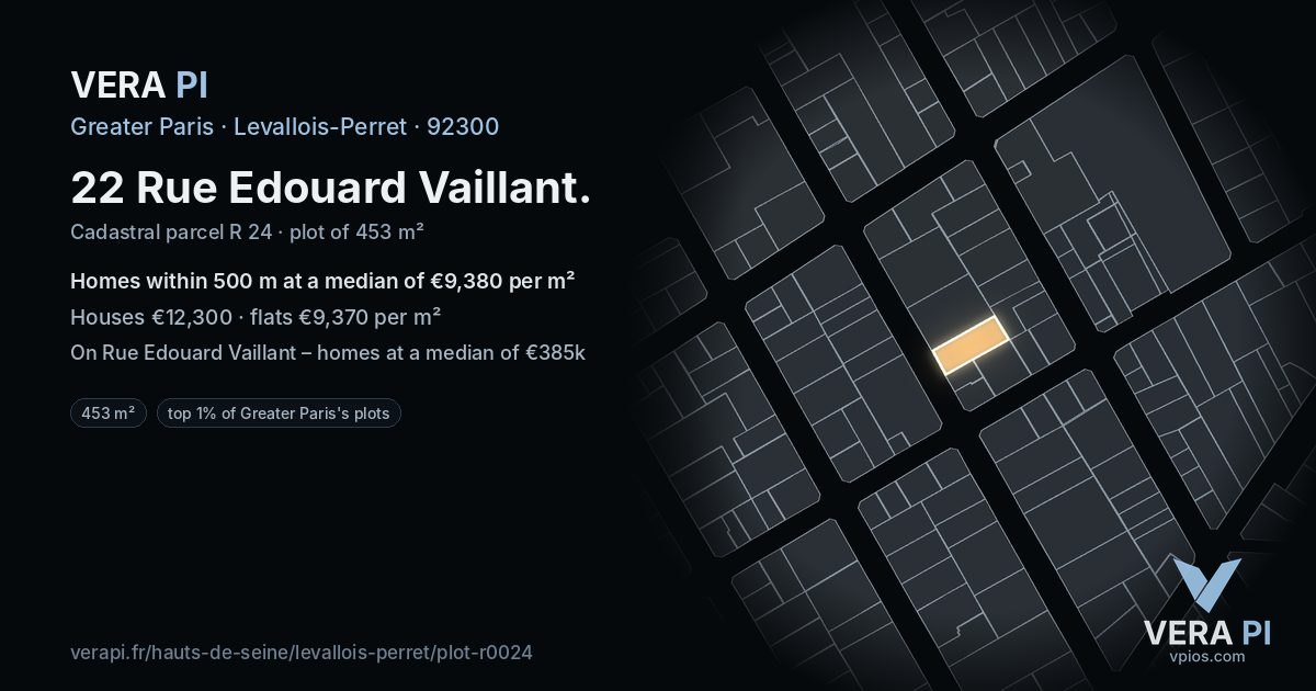 22 Rue Edouard Vaillant, Levallois-Perret at night – the plot lit, the parcels around coloured by the prices near them