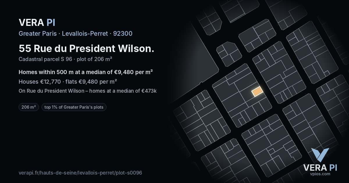 55 Rue du President Wilson, Levallois-Perret at night – the plot lit, the parcels around coloured by the prices near them