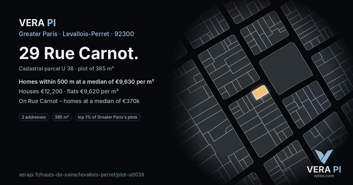 29 Rue Carnot, Levallois-Perret at night – the plot lit, the parcels around coloured by the prices near them