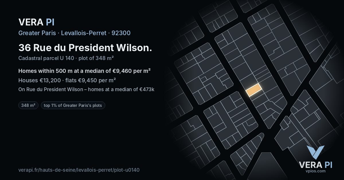 36 Rue du President Wilson, Levallois-Perret at night – the plot lit, the parcels around coloured by the prices near them
