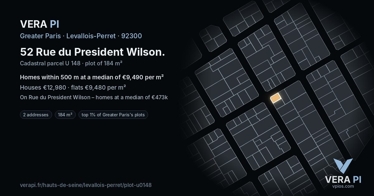 52 Rue du President Wilson, Levallois-Perret at night – the plot lit, the parcels around coloured by the prices near them