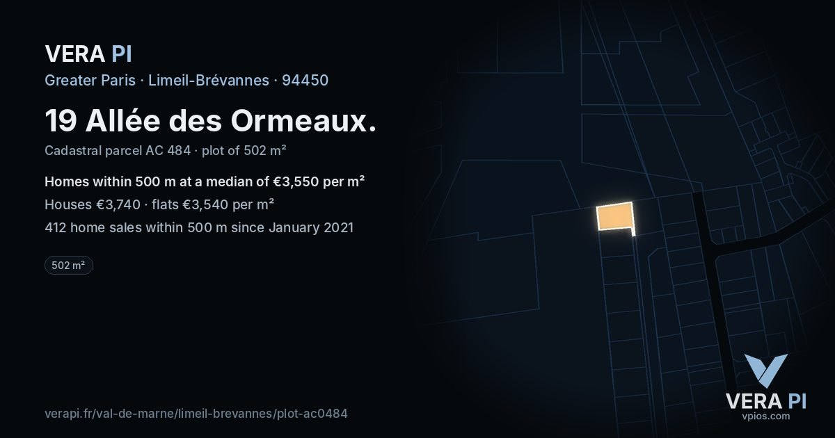 19 Allée des Ormeaux, Limeil-Brévannes at night – the plot lit, the parcels around coloured by the prices near them
