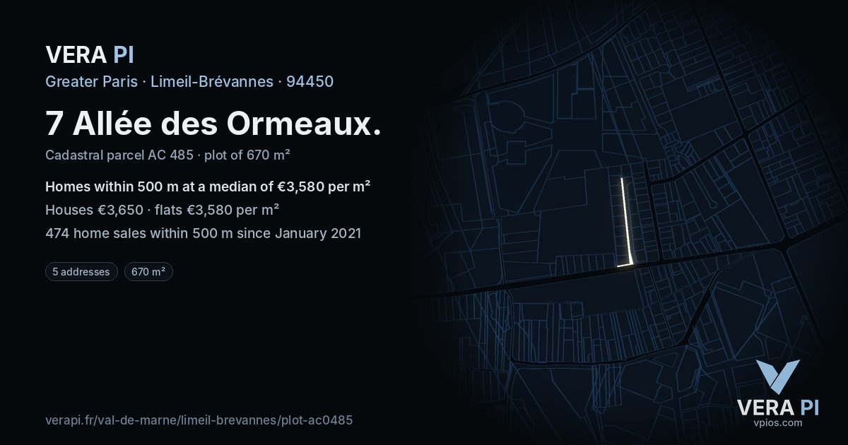 7 Allée des Ormeaux, Limeil-Brévannes at night – the plot lit, the parcels around coloured by the prices near them