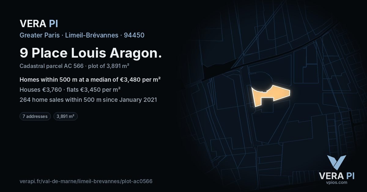 9 Place Louis Aragon, Limeil-Brévannes at night – the plot lit, the parcels around coloured by the prices near them