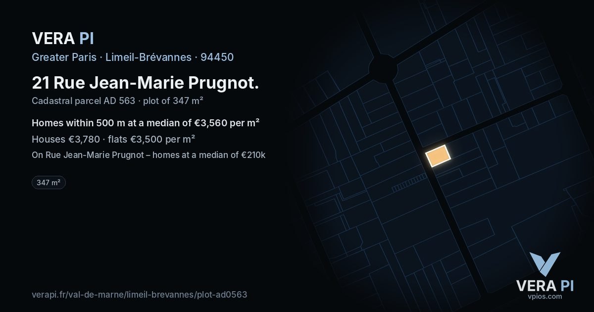 21 Rue Jean-Marie Prugnot, Limeil-Brévannes at night – the plot lit, the parcels around coloured by the prices near them