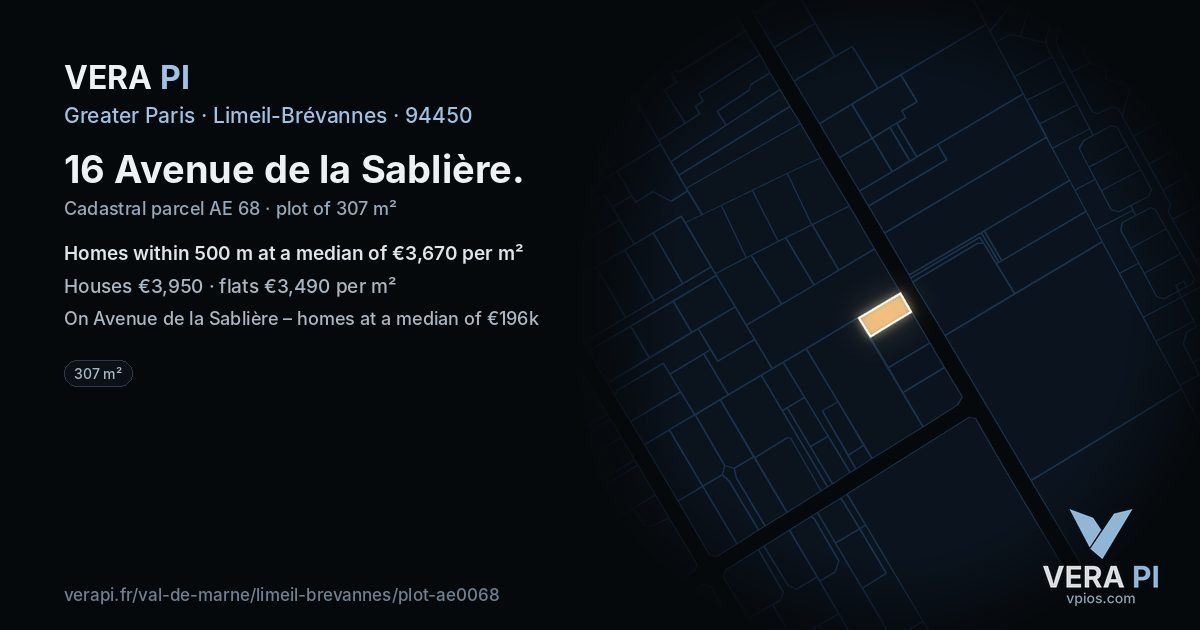 16 Avenue de la Sablière, Limeil-Brévannes at night – the plot lit, the parcels around coloured by the prices near them