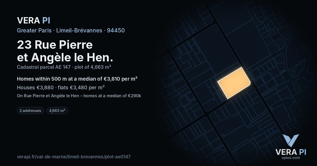 23 Rue Pierre et Angèle le Hen, Limeil-Brévannes at night – the plot lit, the parcels around coloured by the prices near them