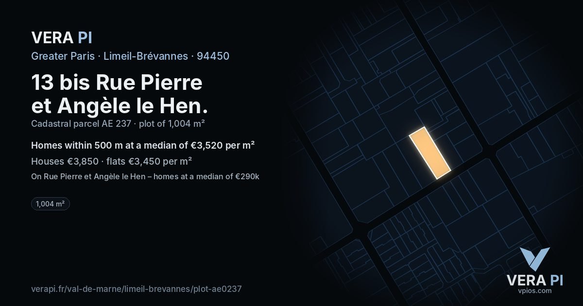 13 bis Rue Pierre et Angèle le Hen, Limeil-Brévannes at night – the plot lit, the parcels around coloured by the prices near them
