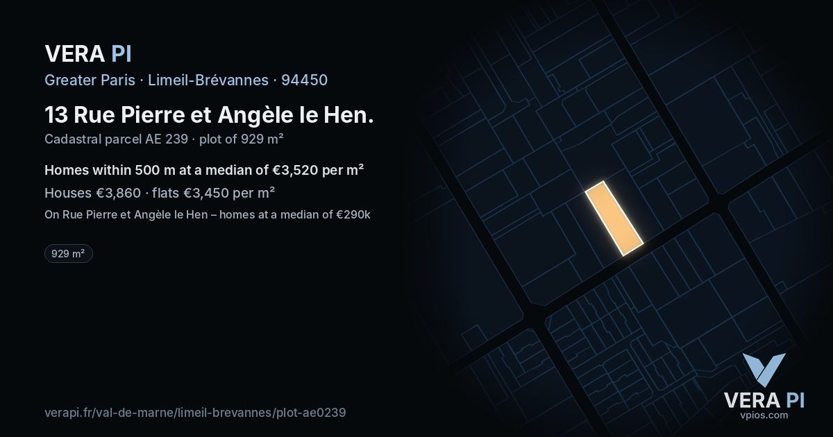 13 Rue Pierre et Angèle le Hen, Limeil-Brévannes at night – the plot lit, the parcels around coloured by the prices near them