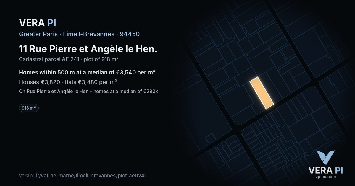 11 Rue Pierre et Angèle le Hen, Limeil-Brévannes at night – the plot lit, the parcels around coloured by the prices near them