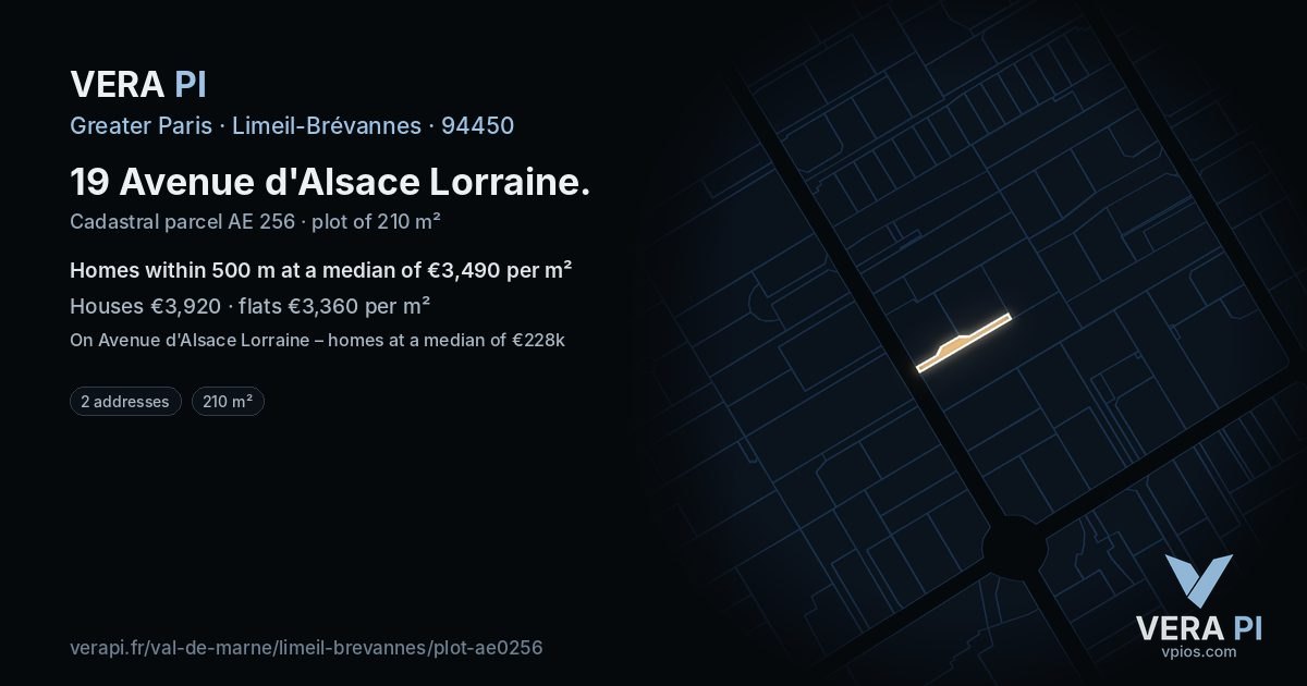 19 Avenue d'Alsace Lorraine, Limeil-Brévannes at night – the plot lit, the parcels around coloured by the prices near them